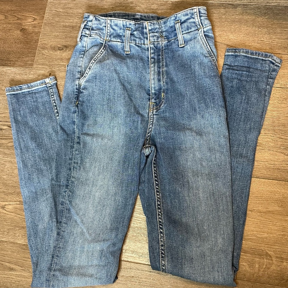 Divided by hm women’s jeans size 4